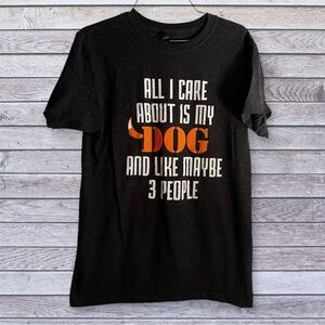 M&O Gold dark gray and Orange Dog Lover Tee small